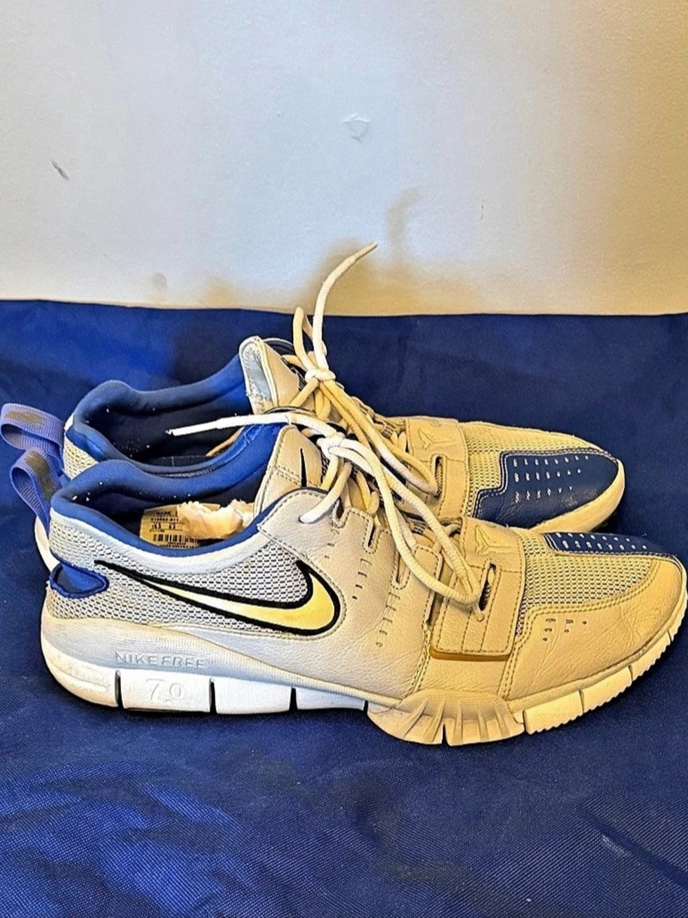 Nike Free TR 3.0 Flyknit Athletic Shoes Blue & White US 10.5